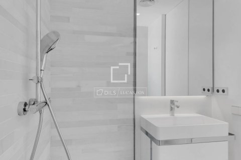 Ático en venta en Barcelona, España 2 dormitorios, 91 m2 No. 150296 - foto 12