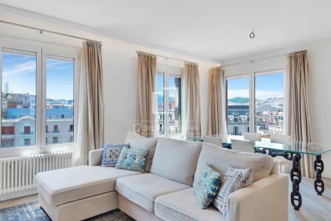 Ático en venta en Barcelona, España 2 dormitorios, 91 m2 No. 150296 - foto 3