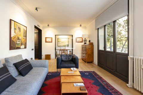 Apartamento en Barcelona, España 4 dormitorios, 190 m2 No. 150298