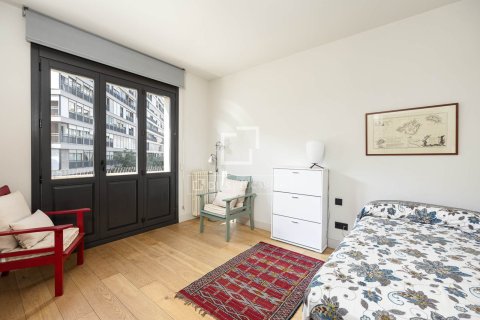 Wohnung zum Verkauf in Barcelona, Spanien 4 Schlafzimmer, 190 m2 Nr. 150298 - Foto 17