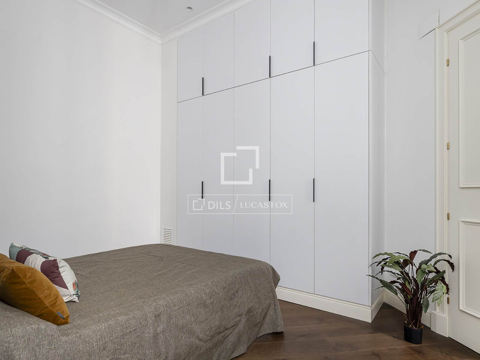 Apartment à Barcelona, Espagne 3 chambres, 154 m2 No. 150294