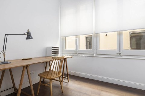 Apartamento en venta en Barcelona, España 2 dormitorios, 154 m2 No. 150294 - foto 21