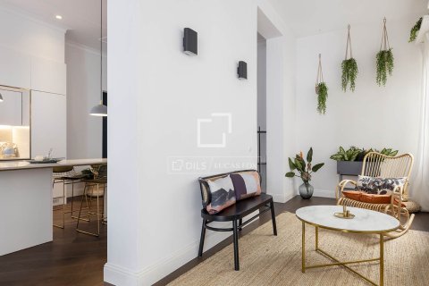 Apartamento en venta en Barcelona, España 2 dormitorios, 154 m2 No. 150294 - foto 8