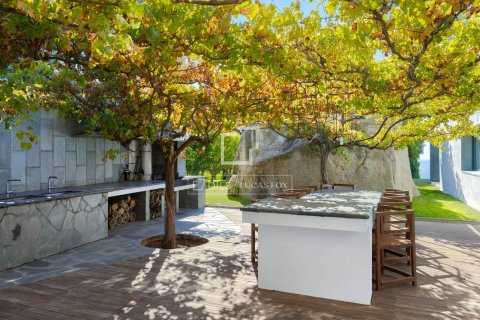 Villa for sale in Sant Andreu de Llavaneres, Barcelona, Spain 6 bedrooms, 1005 sq.m. No. 150293 - photo 15