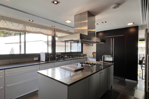 Villa for sale in Sant Andreu de Llavaneres, Barcelona, Spain 6 bedrooms, 1005 sq.m. No. 150293 - photo 12