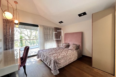 Villa for sale in Sant Andreu de Llavaneres, Barcelona, Spain 6 bedrooms, 1005 sq.m. No. 150293 - photo 29