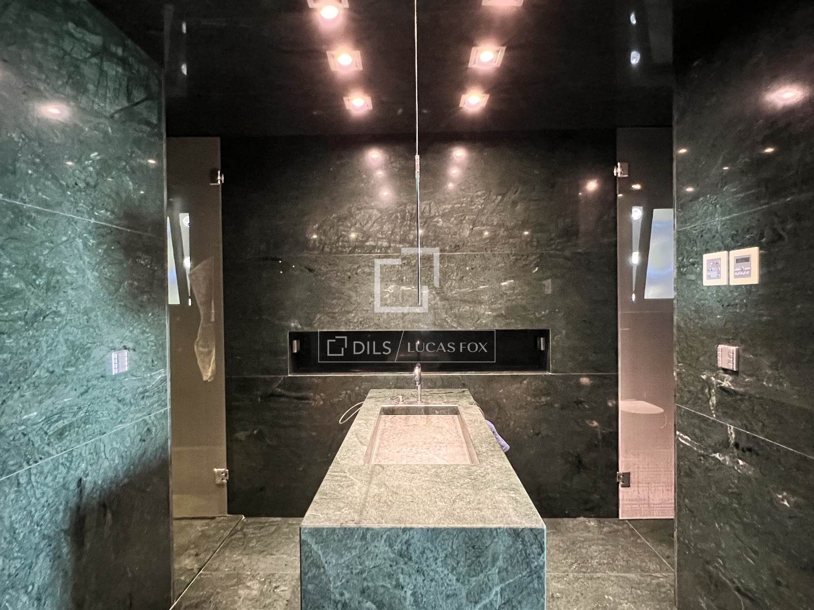 Villa à Sant Andreu de Llavaneres, Barcelona, Espagne 6 chambres, 1005 m2 No. 150293