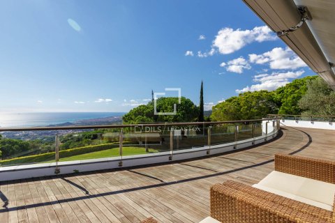 Villa for sale in Sant Andreu de Llavaneres, Barcelona, Spain 6 bedrooms, 1005 sq.m. No. 150293 - photo 24