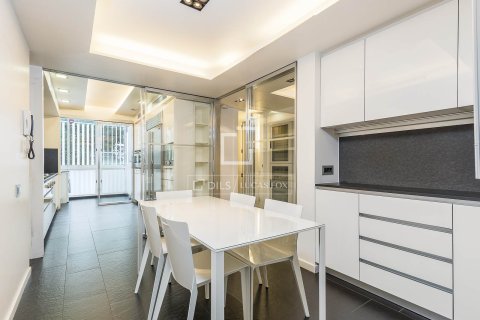 Dzīvoklis pārdošanā Barcelona, Spānijā 5 istabas, 231 m2 Nr. 150297 - attēls 16