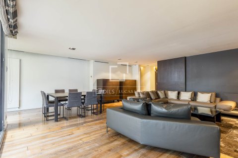 Dzīvoklis pārdošanā Barcelona, Spānijā 5 istabas, 231 m2 Nr. 150297 - attēls 11