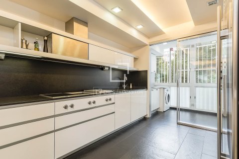 Dzīvoklis pārdošanā Barcelona, Spānijā 5 istabas, 231 m2 Nr. 150297 - attēls 19
