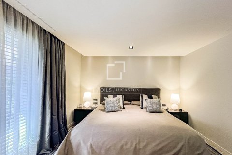 Dzīvoklis pārdošanā Barcelona, Spānijā 5 istabas, 231 m2 Nr. 150297 - attēls 26