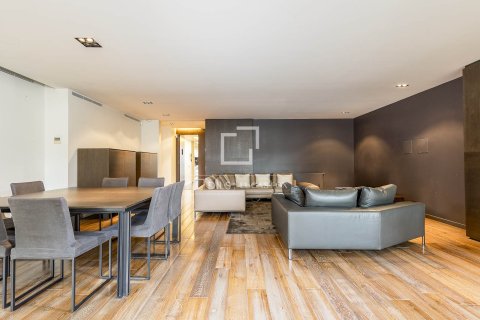 Dzīvoklis pārdošanā Barcelona, Spānijā 5 istabas, 231 m2 Nr. 150297 - attēls 5