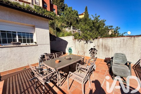 House à vendre à Sant Vicenc Dels Horts, Barcelona, Espagne, 3 chambres, 177 m2 No. 172503 - photo 3