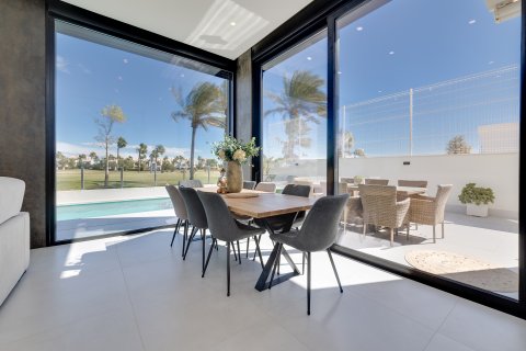 Villa for sale Pilar de la Horadada, Alicante, Spain 3 bedrooms, 130 sq.m. No. 110808 - photo 3