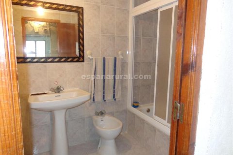 Townhouse for sale in Zurgena, Almeria, Spain 6 bedrooms, No. 184115 - photo 4