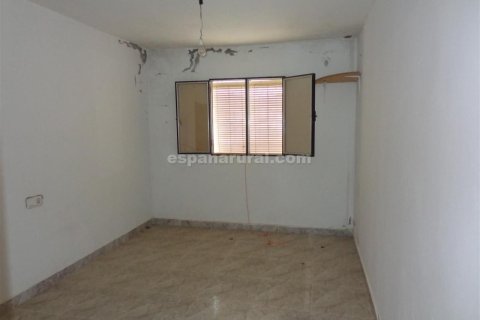 Townhouse for sale in Zurgena, Almeria, Spain 6 bedrooms, No. 184115 - photo 11