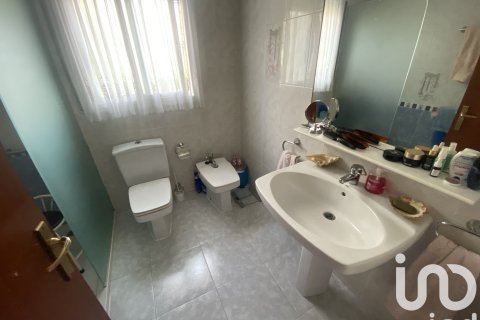 Dom w Parets del Vallès, Barcelona, Hiszpania 4 sypialnie, 206 mkw. nr 153419 – zdjęcie 13