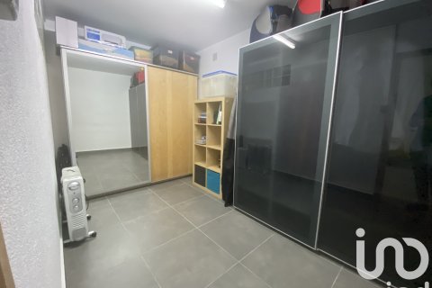 Dom w Parets del Vallès, Barcelona, Hiszpania 4 sypialnie, 206 mkw. nr 153419 – zdjęcie 23