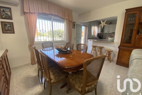 Dom w Parets del Vallès, Barcelona, Hiszpania 4 sypialnie, 206 mkw. nr 153419 – zdjęcie 9