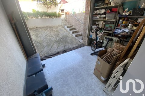 Dom w Parets del Vallès, Barcelona, Hiszpania 4 sypialnie, 206 mkw. nr 153419 – zdjęcie 28