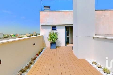 Продажа пентхауса в Мадрид, Испания 2 спальни, 121м2 №153417 - фото 12