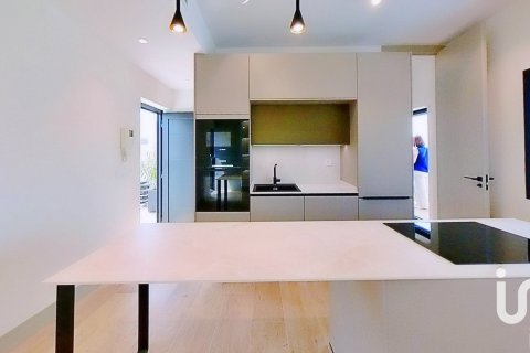 Продажа пентхауса в Мадрид, Испания 2 спальни, 121м2 №153417 - фото 13