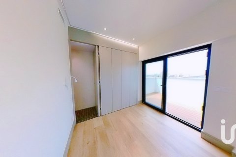 Продажа пентхауса в Мадрид, Испания 2 спальни, 121м2 №153417 - фото 22
