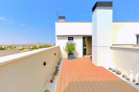 Продажа пентхауса в Мадрид, Испания 2 спальни, 121м2 №153417 - фото 6