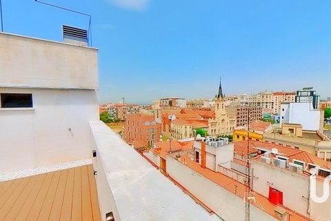Продажа пентхауса в Мадрид, Испания 2 спальни, 121м2 №153417 - фото 8