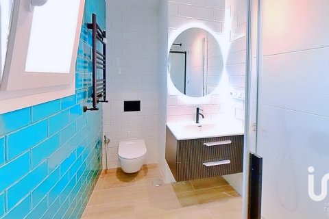 Kattohuoneisto myytävänä Madrid, Espanja, 2 makuuhuonetta, 80 m2 No. 153416 - kuva 5