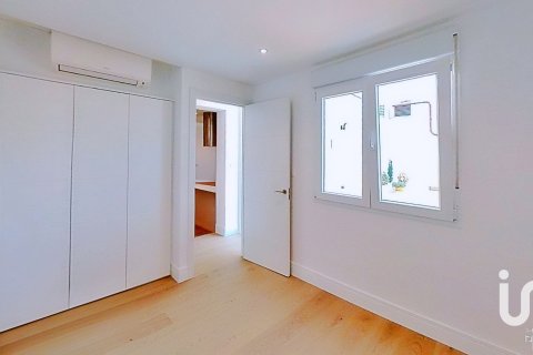 Kattohuoneisto myytävänä Madrid, Espanja, 2 makuuhuonetta, 80 m2 No. 153416 - kuva 25