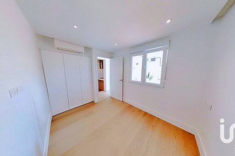 Kattohuoneisto myytävänä Madrid, Espanja, 2 makuuhuonetta, 80 m2 No. 153416 - kuva 15