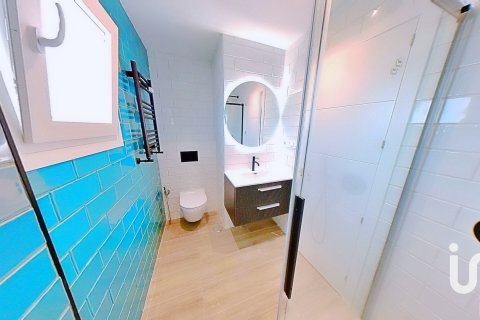 Kattohuoneisto myytävänä Madrid, Espanja, 2 makuuhuonetta, 80 m2 No. 153416 - kuva 10