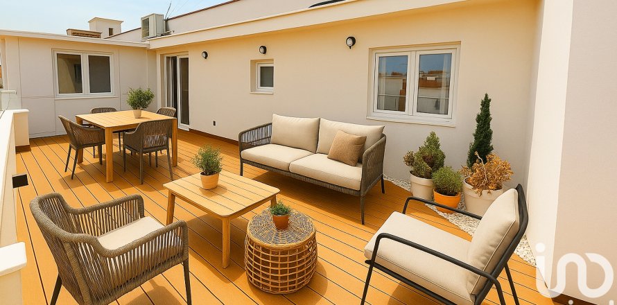 Kattohuoneisto Madrid, Espanja 2 makuuhuonetta, 80 m2 No. 153416