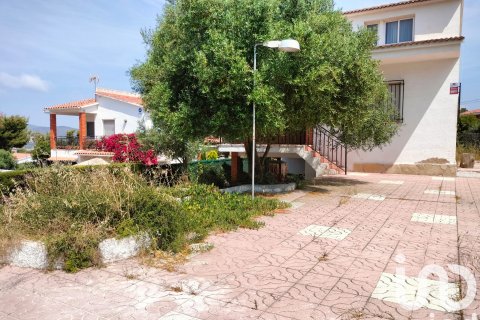 Casa a El Vendrell, Tarragona, Spagna 4 camere da letto, 192 mq. N° 153415