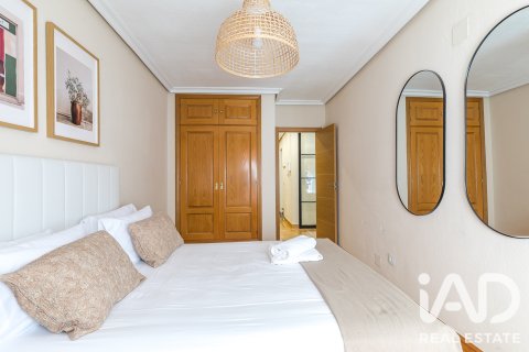 Apartment à vendre à Madrid, Espagne, 1 chambre, 62 m2 No. 188254 - photo 12