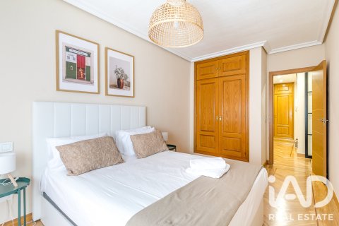 Apartment à vendre à Madrid, Espagne, 1 chambre, 62 m2 No. 188254 - photo 11