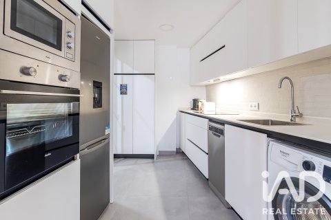 Apartment à vendre à Madrid, Espagne, 1 chambre, 62 m2 No. 188254 - photo 5