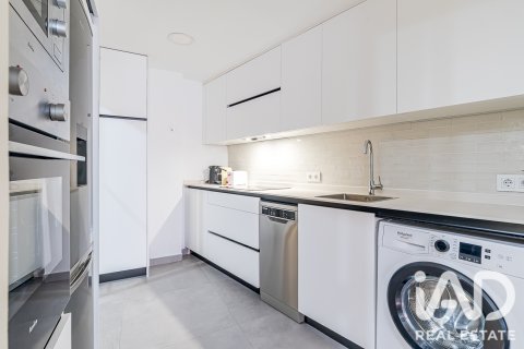 Apartment à vendre à Madrid, Espagne, 1 chambre, 62 m2 No. 188254 - photo 6