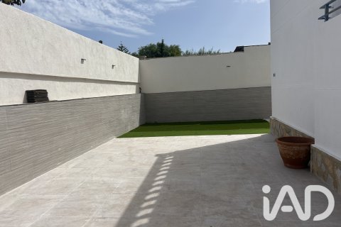 Сasa en venta en Torrevieja, Alicante, España 3 dormitorios, 178.25 m2 No. 188253 - foto 8