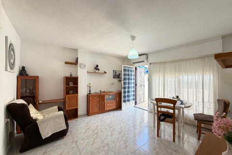 House à vendre à Torrevieja, Alicante, Espagne, 2 chambres, 46 m2 No. 191721 - photo 9
