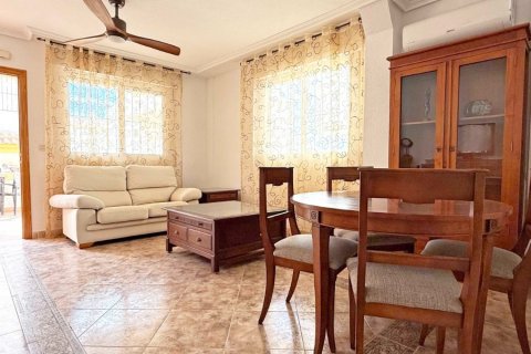 Kaupunkipientalo myytävänä Alicante, Espanja, 3 makuuhuonetta, 101 m2 No. 139497 - kuva 29