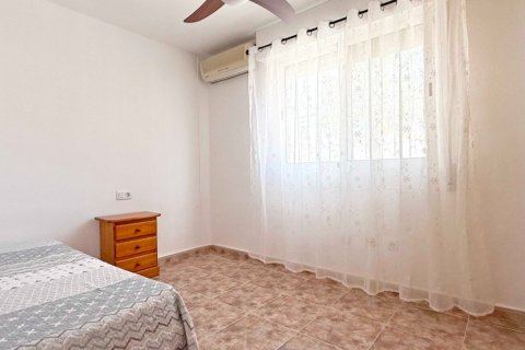 Kaupunkipientalo myytävänä Alicante, Espanja, 3 makuuhuonetta, 101 m2 No. 139497 - kuva 8