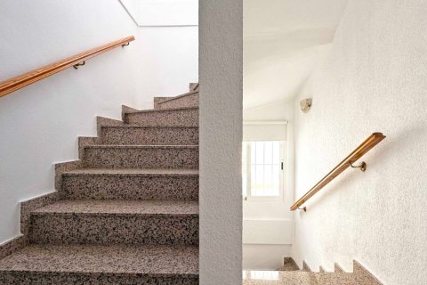 Kaupunkipientalo myytävänä Alicante, Espanja, 3 makuuhuonetta, 101 m2 No. 139497 - kuva 19