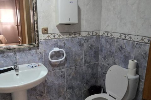 Lägenhet till salu Torrevieja, Alicante, Spanien 3 sovrum, 123 kvm. Nr. 139498 - foto 6