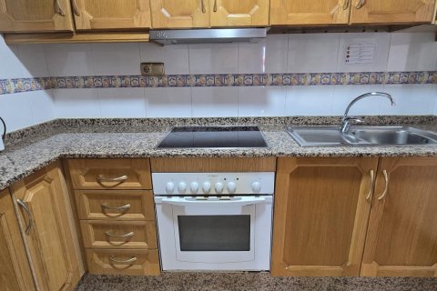 Lägenhet till salu Torrevieja, Alicante, Spanien 3 sovrum, 123 kvm. Nr. 139498 - foto 12