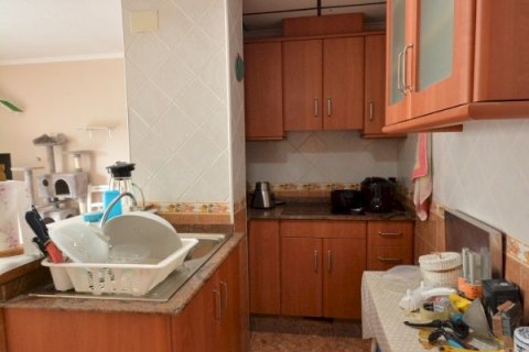 Lägenhet till salu Guardamar del Segura, Alicante, Spanien 2 sovrum, 81 kvm. Nr. 139502 - foto 5
