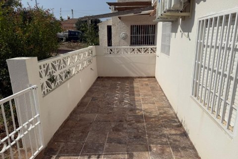 Radhus till salu Torrevieja, Alicante, Spanien 3 sovrum, 86 kvm. Nr. 139499 - foto 9