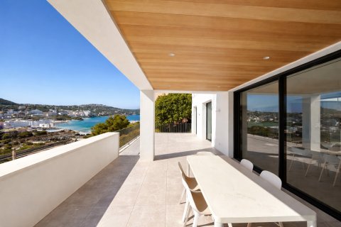 Villa for sale in Santa Ponsa, Mallorca, Spain 6 bedrooms, 456 sq.m. No. 179991 - photo 29